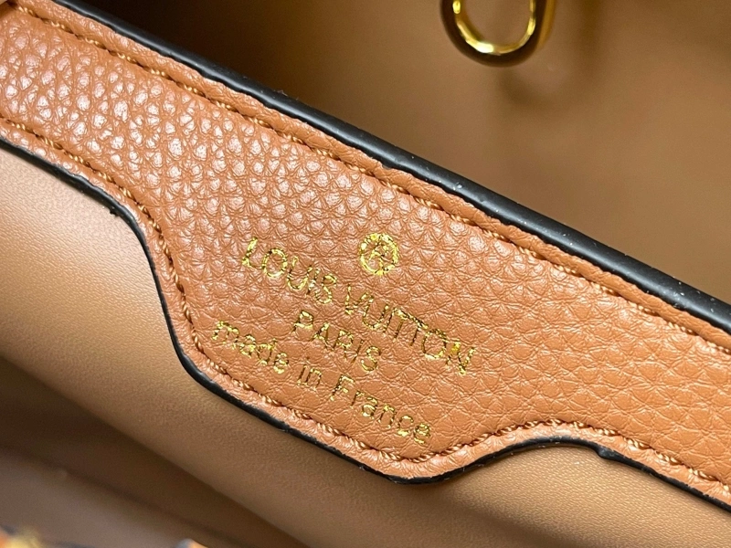 LV Capucines Bags 4081B-0344