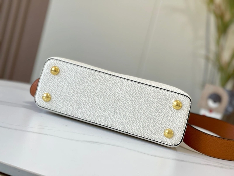 LV Capucines Bags 4081B-0349