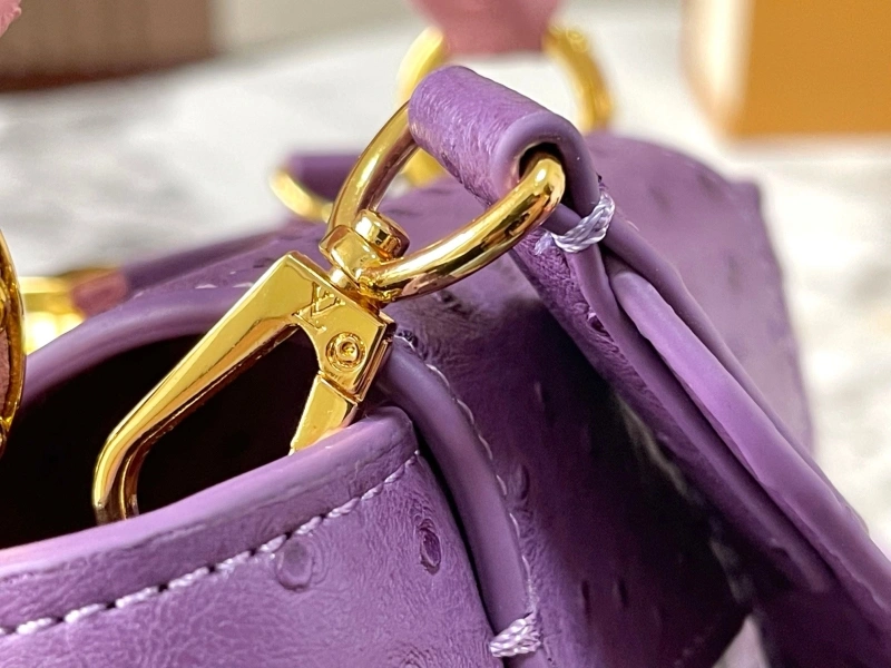 LV Capucines Bags 4081B-0377