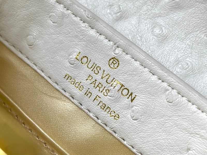 LV Capucines Bags 4081B-0380