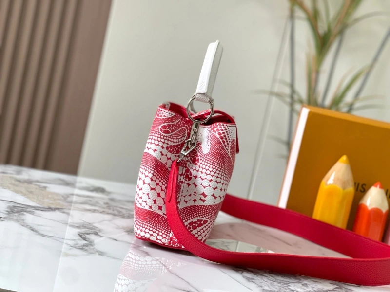 LV Capucines Bags 4081B-0390