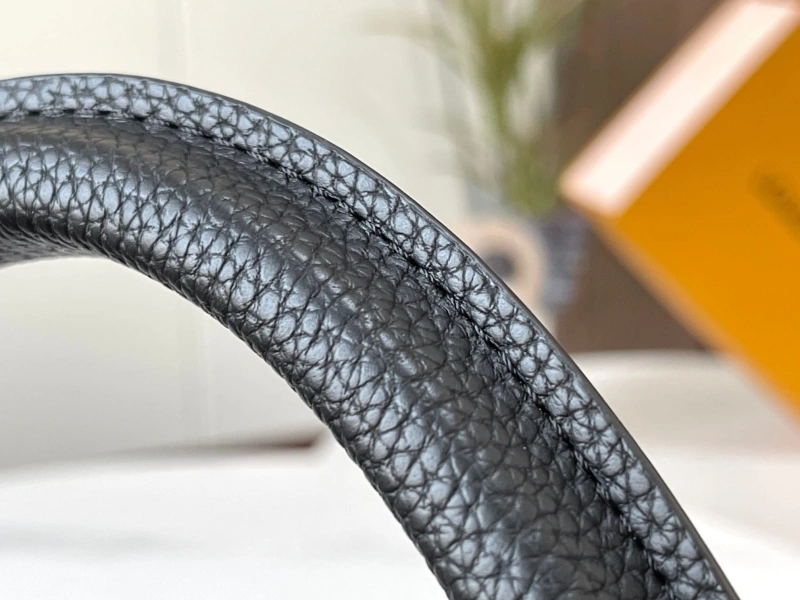 LV Capucines Bags 4081B-0395