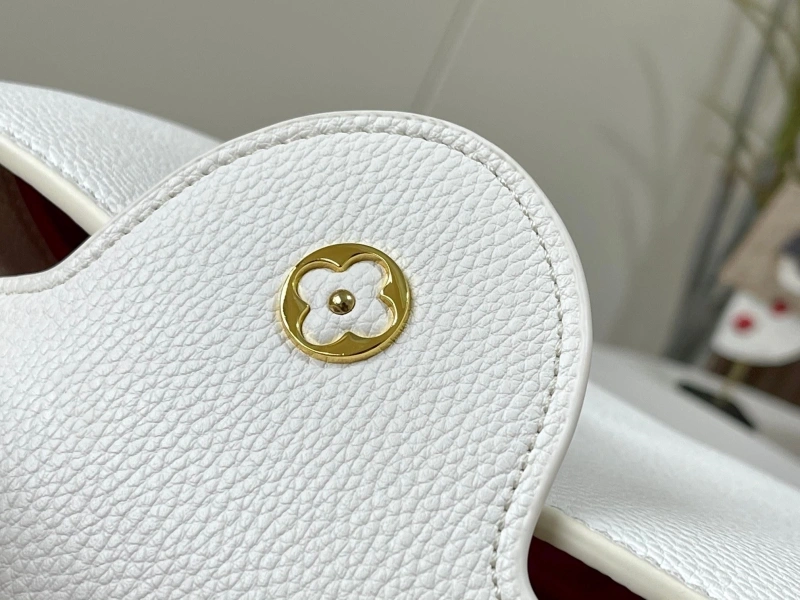 LV Capucines Bags 4081B-0409