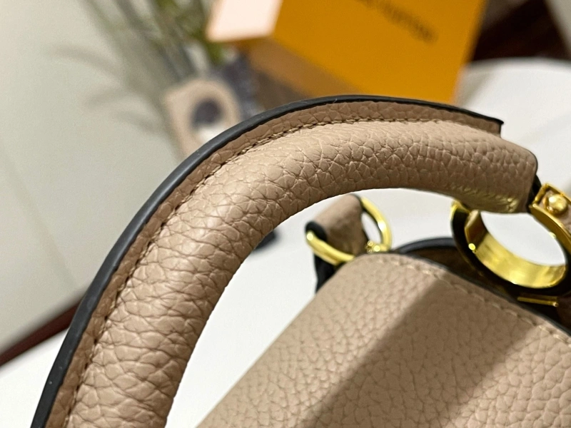 LV Capucines Bags 4081B-0411