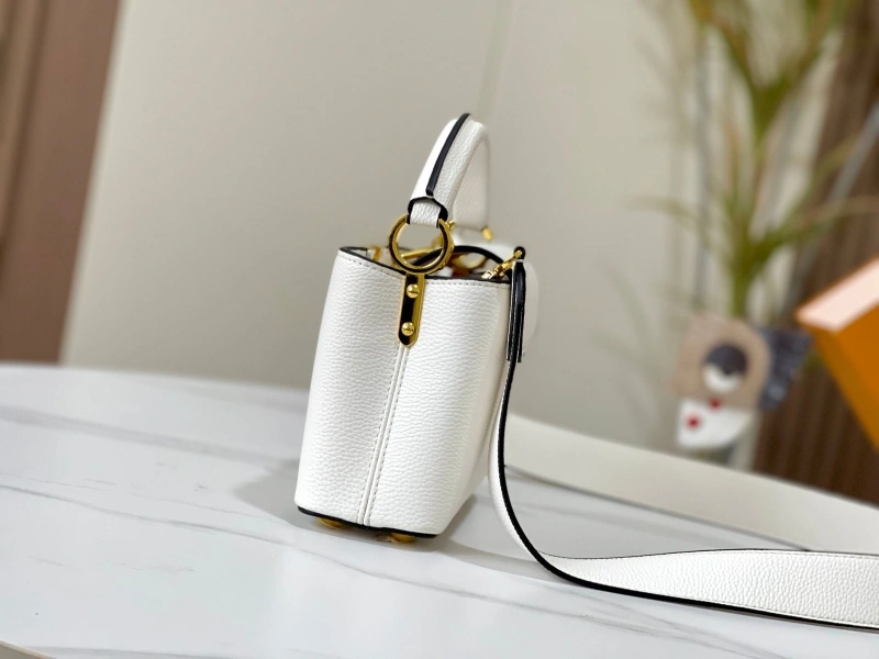 LV Capucines Bags 4081B-0415