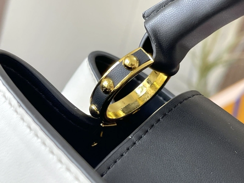 LV Capucines Bags 4081B-0416