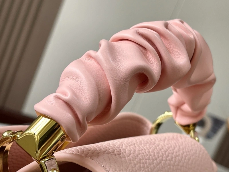 LV Capucines Bags 4081B-0429