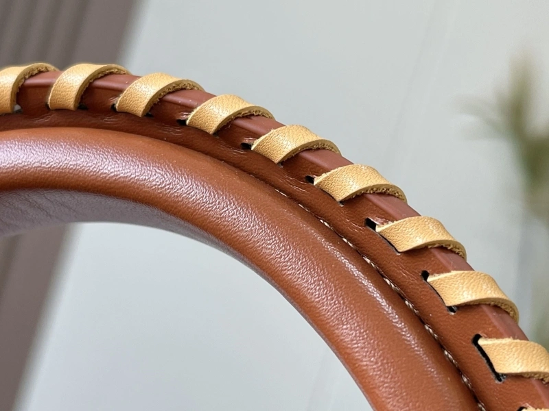 LV Capucines Bags 4081B-0431