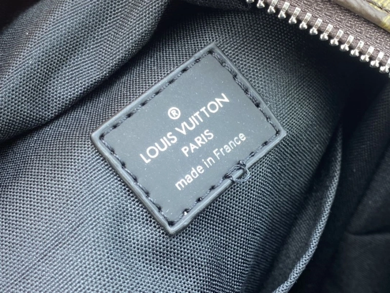 LV Backpacks 4081B-0477