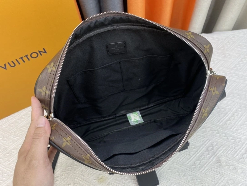 LV Mens Briefcases 4081B-0506