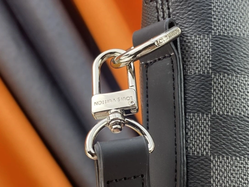 LV Mens Briefcases 4081B-0509