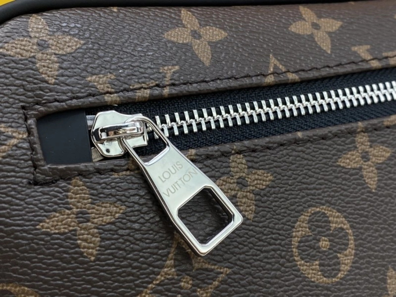 LV Clutch Bags 4081B-0512