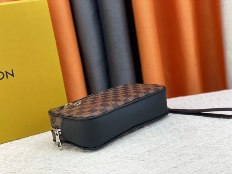 LV Clutch Bags 4081B-0514