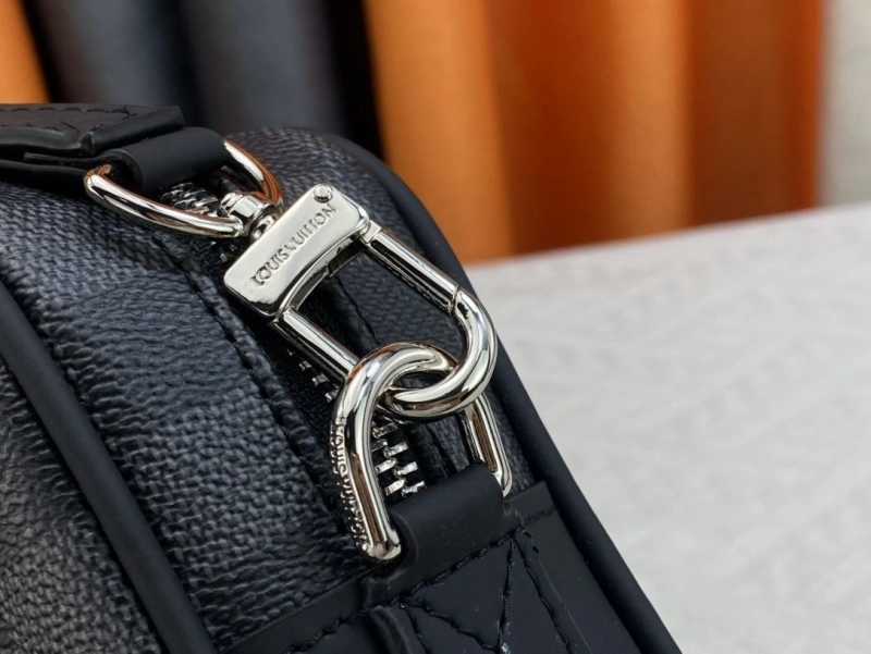 LV Clutch Bags 4081B-0515