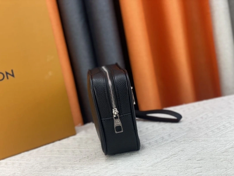 LV Clutch Bags 4081B-0517