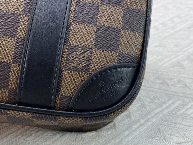 LV Clutch Bags 4081B-0519