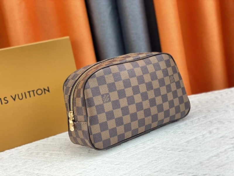 LV Cosmetic Bags 4081B-0533