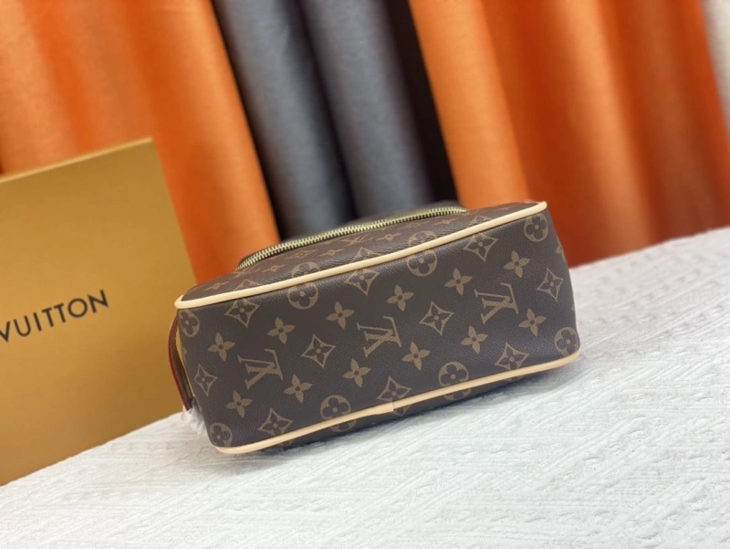 LV Cosmetic Bags 4081B-0534