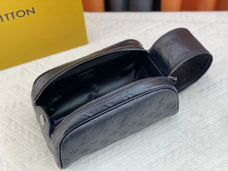 LV Cosmetic Bags 4081B-0537
