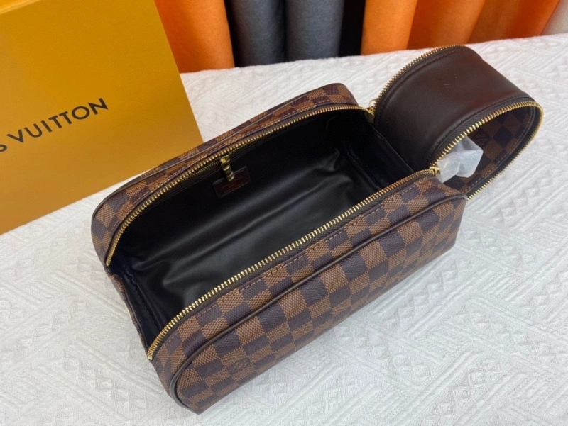 LV Cosmetic Bags 4081B-0538