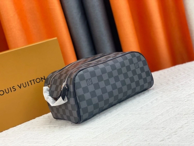 LV Cosmetic Bags 4081B-0540
