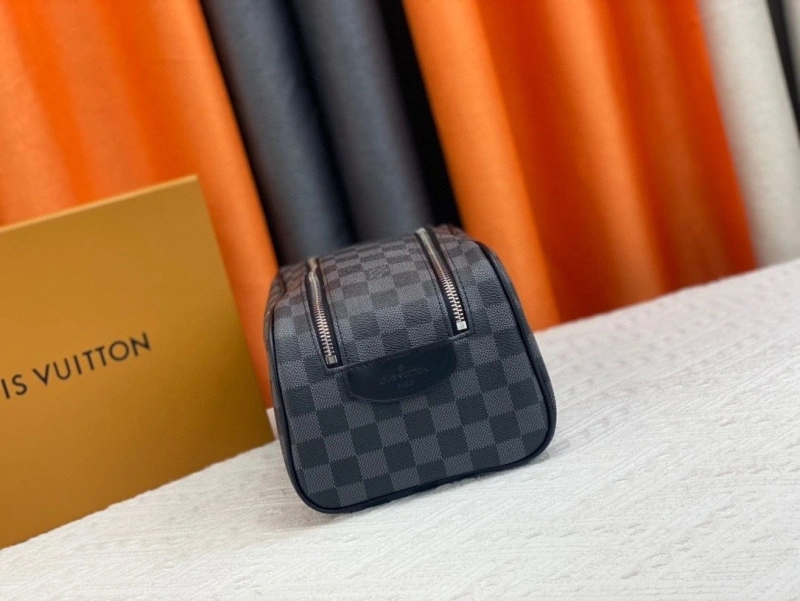 LV Cosmetic Bags 4081B-0540