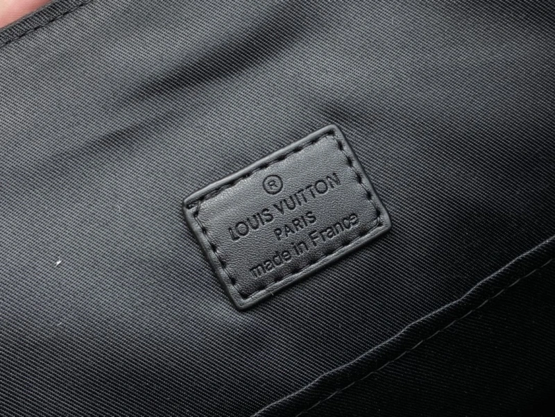 LV Backpacks 4081B-0556