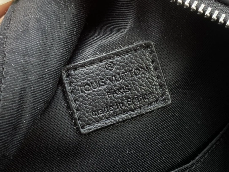 LV Backpacks 4081B-0563