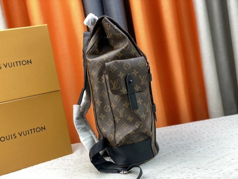 LV Backpacks 4081B-0584