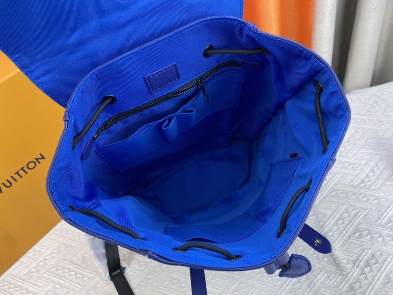 LV Backpacks 4081B-0588