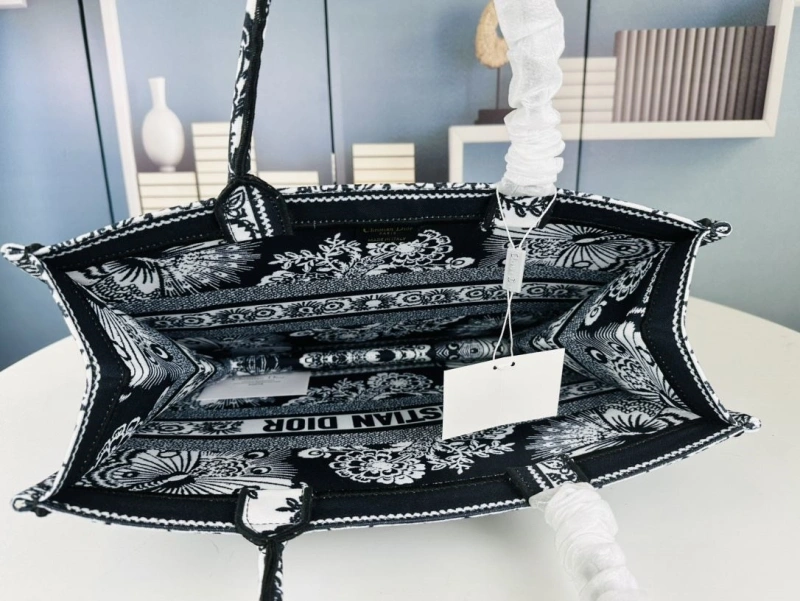 Dior Shopping Bags 4081B-1600