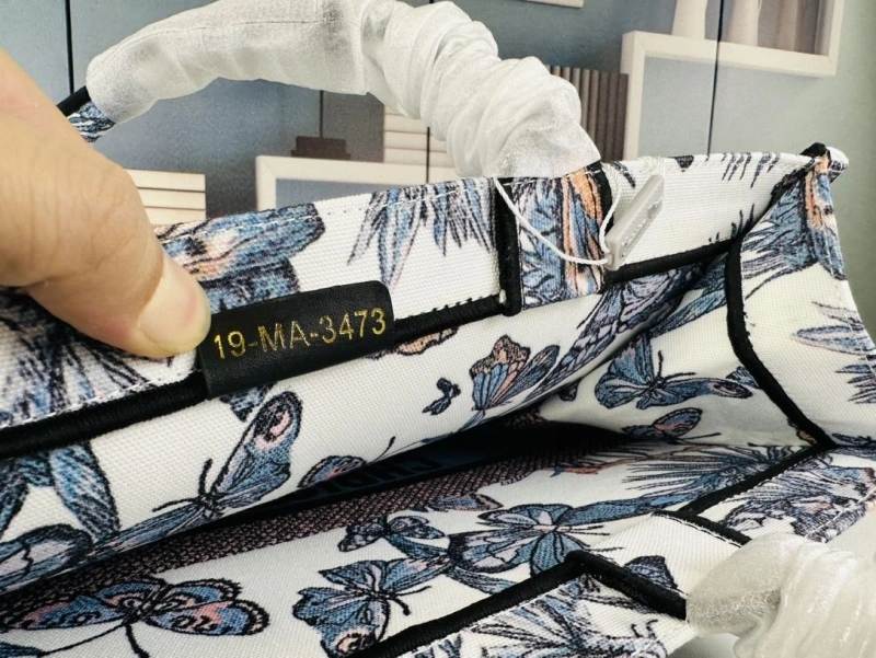 Dior Shopping Bags 4081B-1607