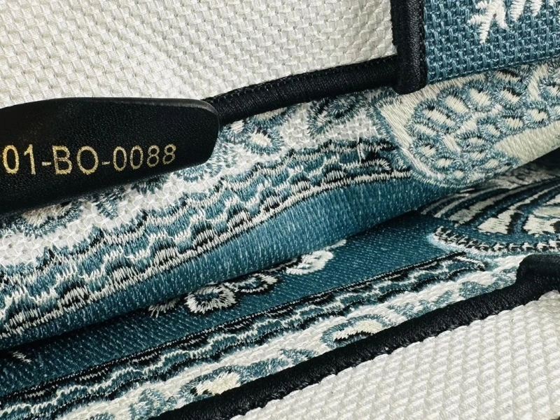 Dior Shopping Bags 4081B-1614