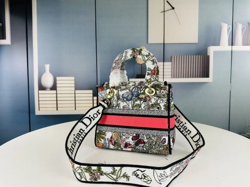 Dior Shopping Bags 4081B-1636