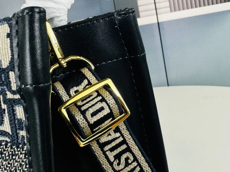 Dior Shopping Bags 4081B-1648