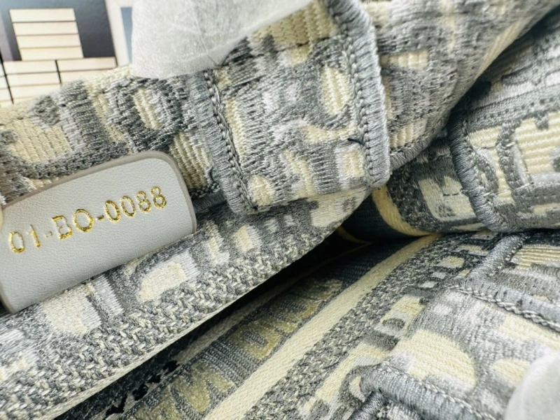 Dior Shopping Bags 4081B-1718