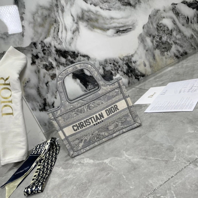 Dior Shopping Bags 4081B-2017