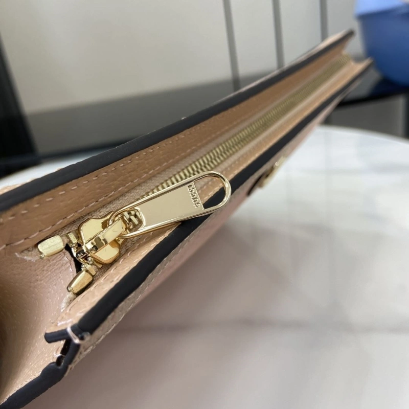 Gucci Clutch Bags 4094-0378