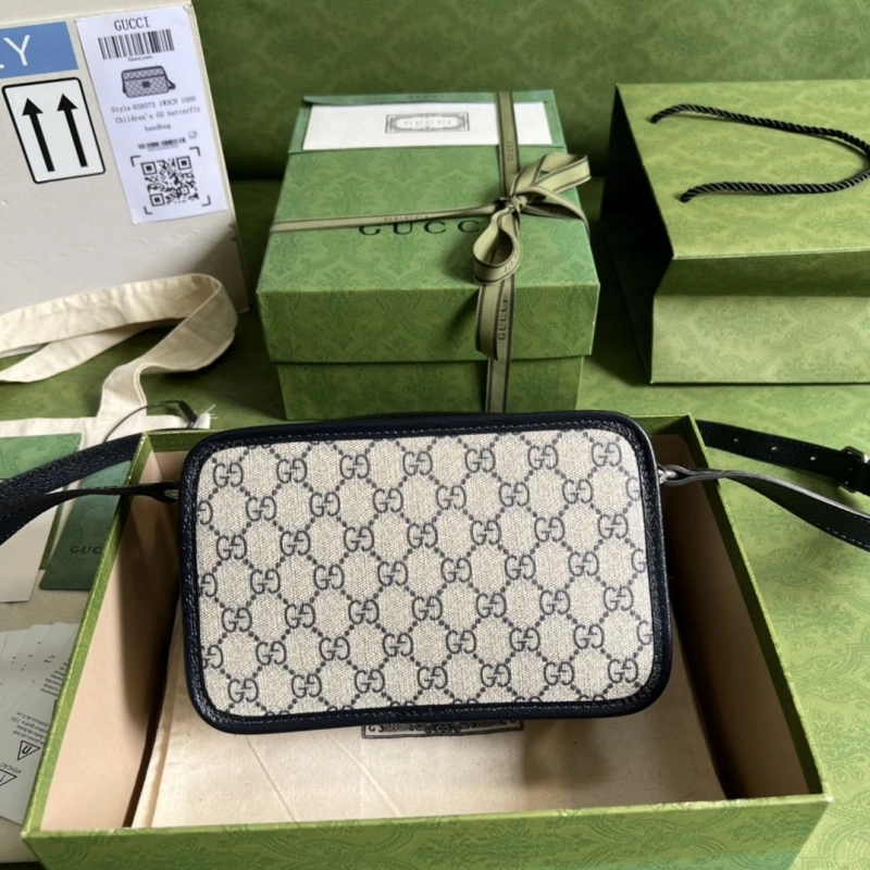 Gucci Clutch Bags 4094-0452