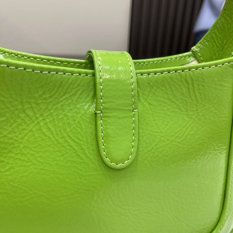 Gucci Satchel Bags 4094-0626