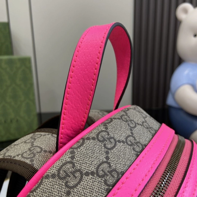 Gucci Backpacks 4094-0671