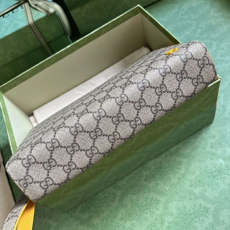 Gucci Clutch Bags 4094-0928