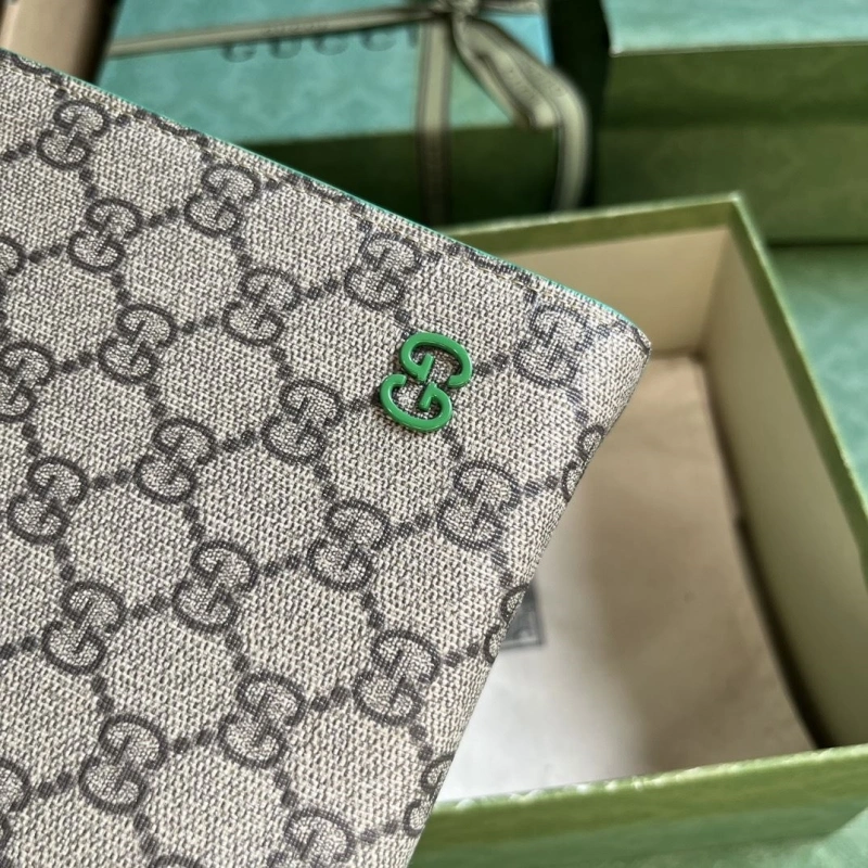 Gucci Clutch Bags 4094-0930