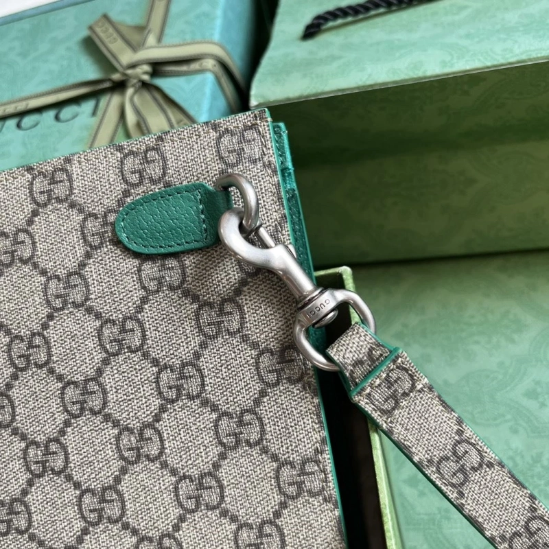 Gucci Clutch Bags 4094-0930