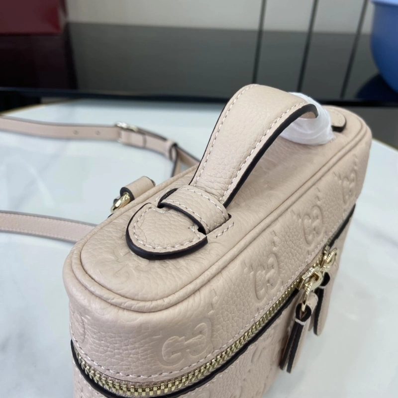 Gucci Cosmetic Bags 4094B-0404