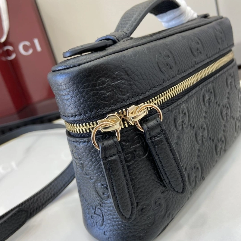Gucci Cosmetic Bags 4094B-0414