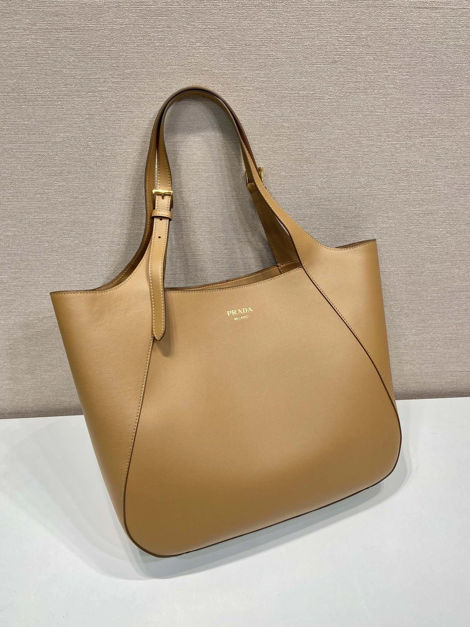 Prada Shopping Bags 4099A-0015