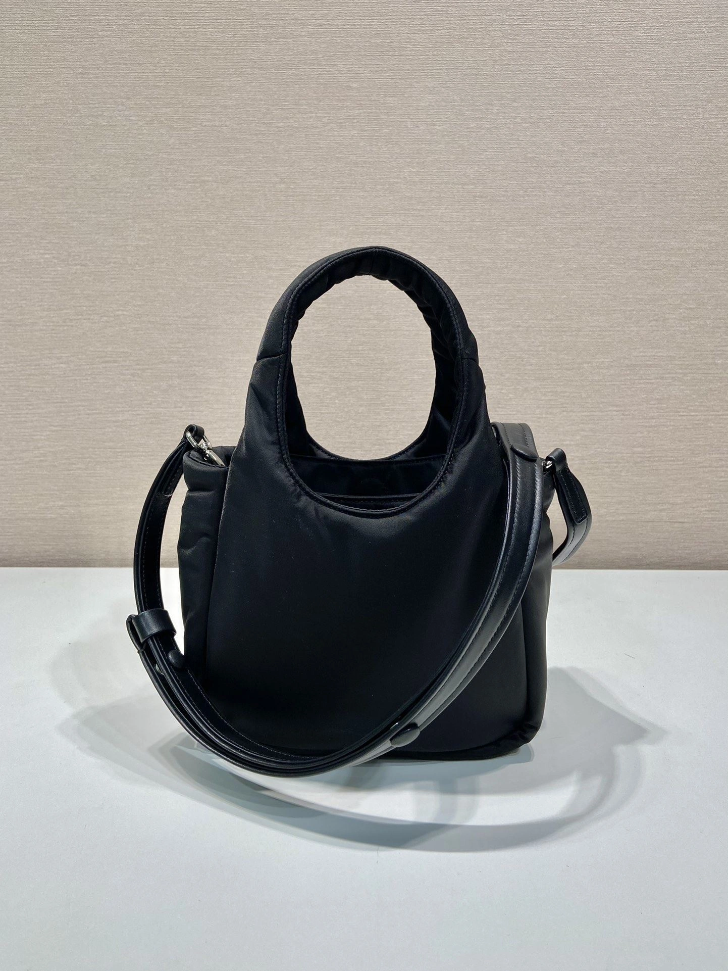 Prada Bucket Bags 4099A-0016