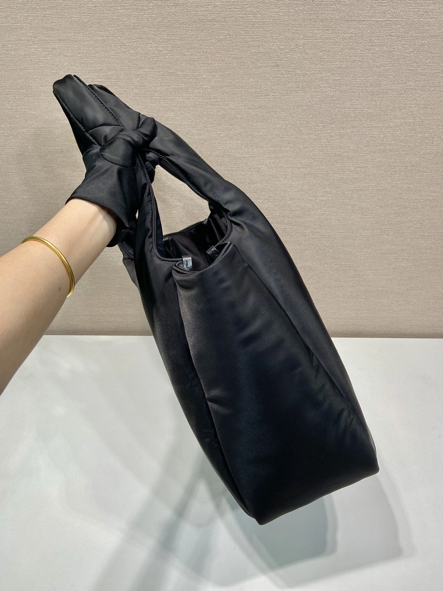 Prada Bucket Bags 4099A-0017