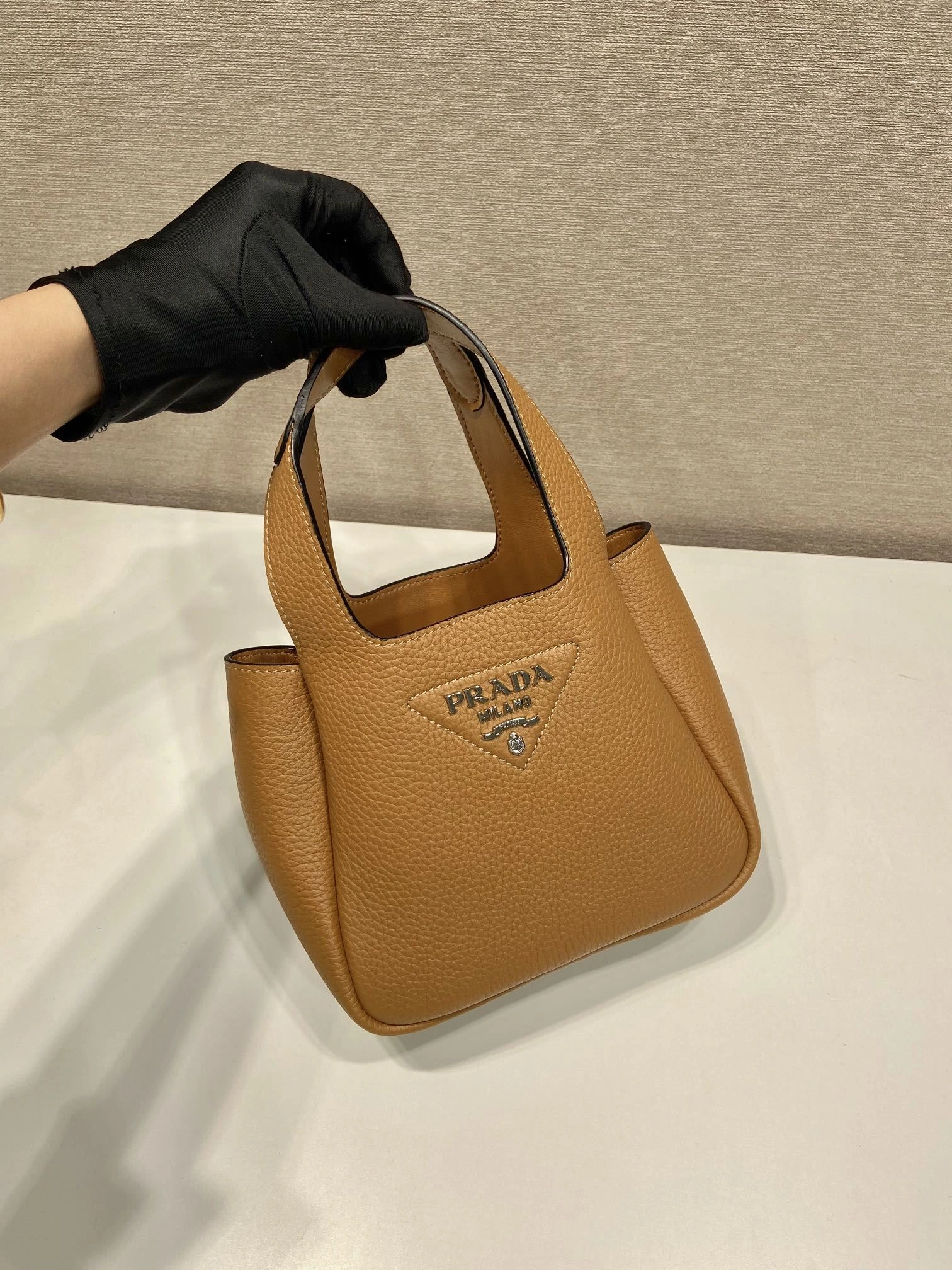 Prada Bucket Bags 4099A-0027